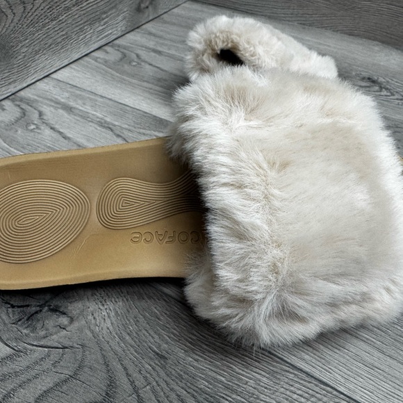 COFACE Cozy Faux Fur Slide Slippers Sandals - beige size 10 NWOT - Picture 6 of 7